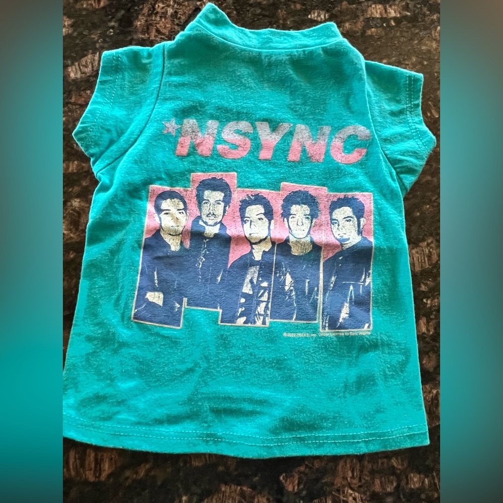 Super cute XS pet NSYNC tee. It’s adorable and in excellent condition.